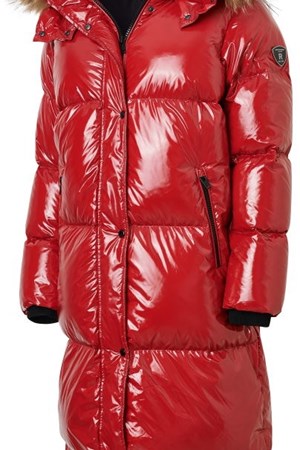 ​Limited Edition. ROCKANDBLUE Dunfrakke. Style: Glory Coat. Dark Red. Str. 36. Must-Have: 4.999,- (V.I.P. Pris: 3.599,-)