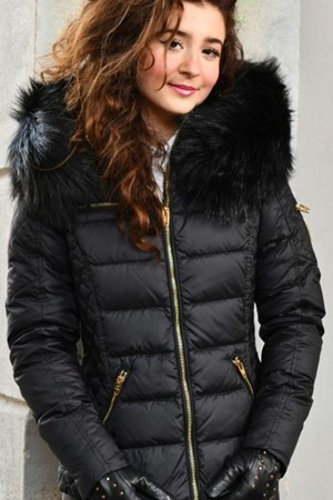 ​ROCKANDBLUE Dunjakke.Style: Rita. Black / Faux Fur. Need-To-Have: 2.299,- Spar: 20% V.I.P. Rabat