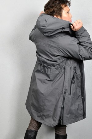 ​​​Notyz Vandtæt /Outdoor Damejakke. Style: 40.390. Grey / Black. - 20 grader. Must-Have: 2.999,- Spar: 10% V.I.P. Rabat