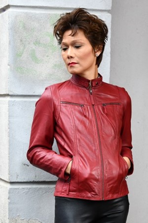 ​Orchid dame skindjakke. Style: 10.973. Dark Red. Best-Seller: 1.600,-